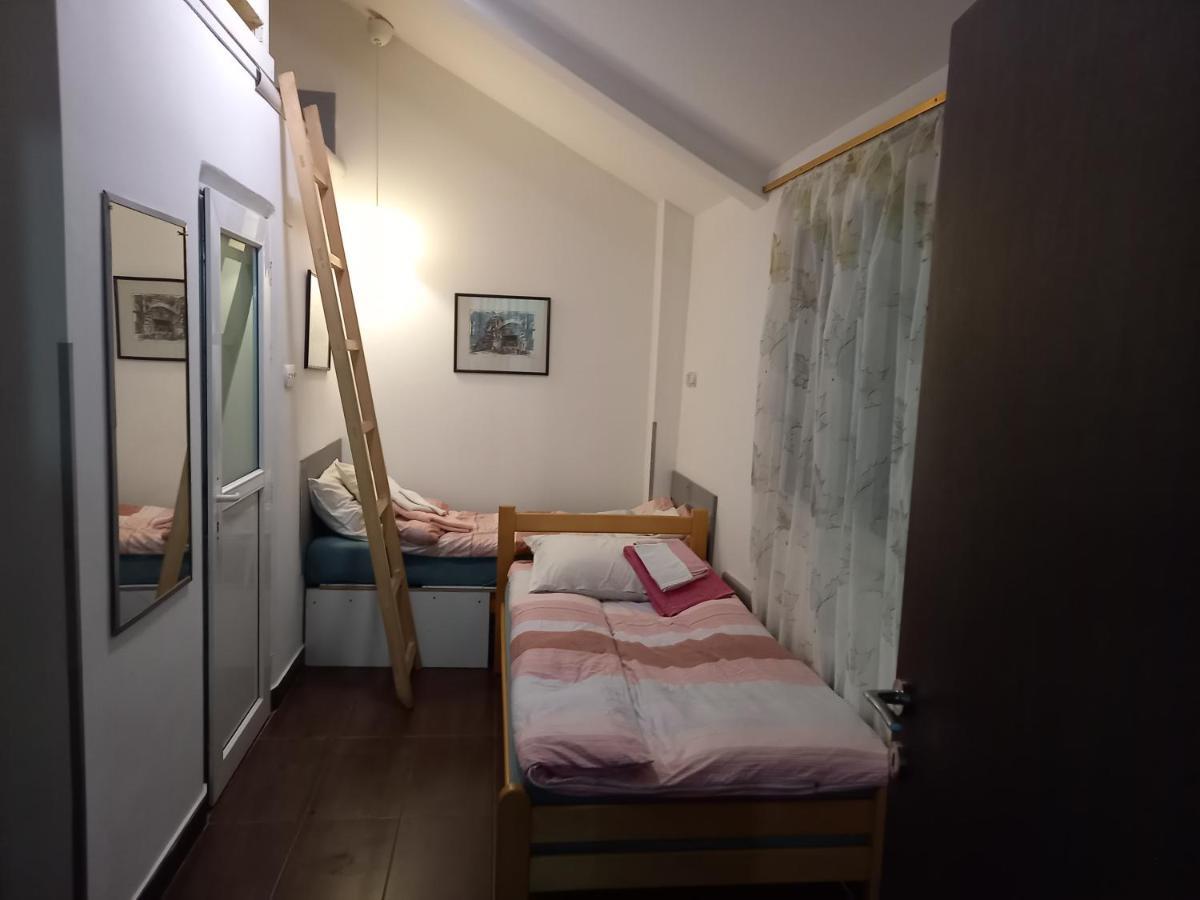 Green Point Apartments Dusanovac Phòng bức ảnh