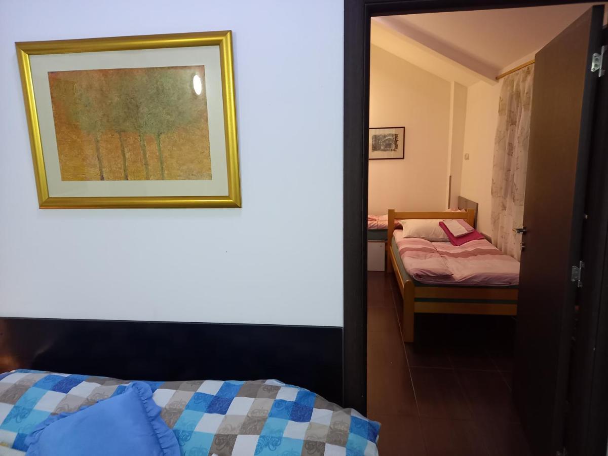 Green Point Apartments Dusanovac Phòng bức ảnh